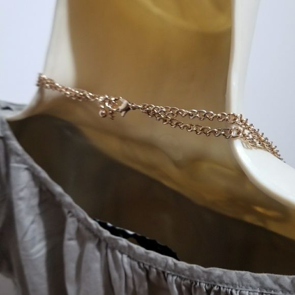 Costume Jewelry - Picture 3 of 4